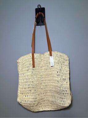 Straw Packable Tote Bag